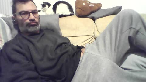 Snapshot of masterp17 chatting on 28, 1, 2025 Master P online show from 28, 1, 2025