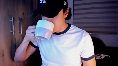 Snapshot of mastrangelo_x chatting on 16, 7, 2026 mastrangelo_x online show from 16, 7, 2026