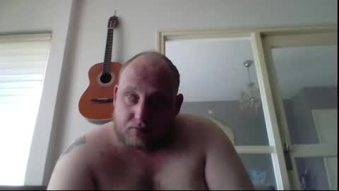 mastrubeertje1988 online show from 27, 4, 2026