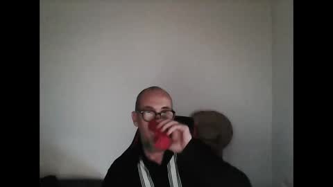 mat11efou online show from 10, 4, 2026