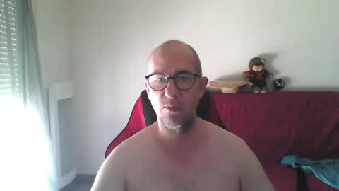 mat11efou online show from 24, 5, 2026