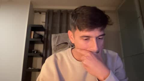 Snapshot of matahavi chatting on 26, 10, 2025 Aaron online show from 26, 10, 2025