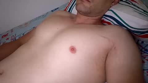 Snapshot of mateo2803 chatting on 9, 6, 2026 mateo2803 online show from 9, 6, 2026