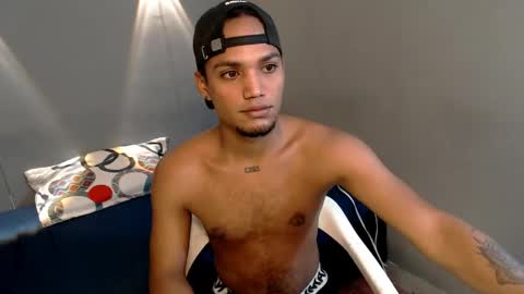 Snapshot of mateo_nick chatting on 19, 4, 2026 Mateo and Noah online show from 19, 4, 2026