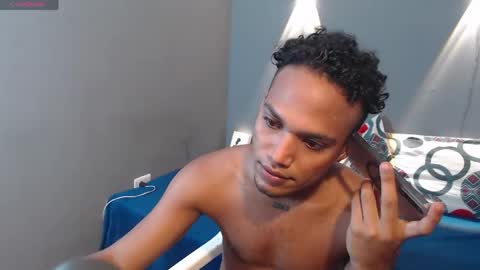 Snapshot of mateo_nick chatting on 8, 5, 2026 Mateo and Noah online show from 8, 5, 2026