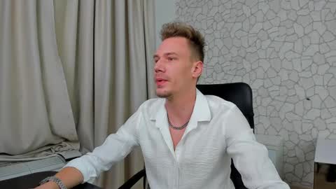 MateoBenjamin online show from 3, 1, 2025