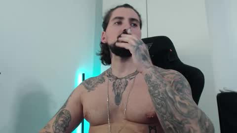 Snapshot of mateohalifa chatting on 18, 10, 2025 mateohalifa online show from 18, 10, 2025