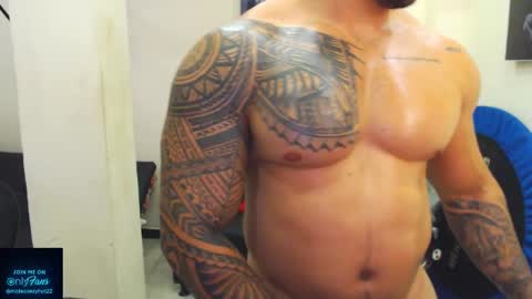 Snapshot of mateosexyhot22 chatting on 18, 4, 2026 Mateo online show from 18, 4, 2026