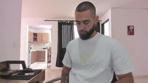 Snapshot of matheusbeard2 chatting on 30, 4, 2026 Matheus online show from 30, 4, 2026