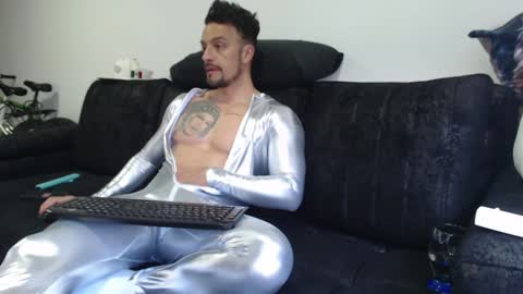 Snapshot of mathew_tatu chatting on 11, 1, 2025 ..................................................................................................onlyfans i am mathew online show from 11, 1, 2025
