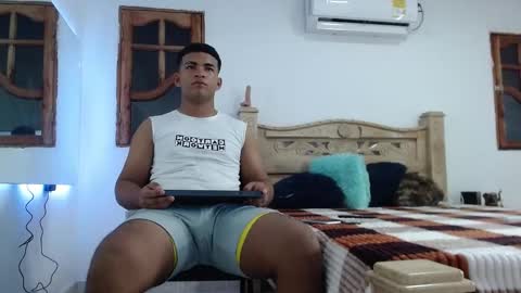 mathews__ online show from 19, 11, 2025