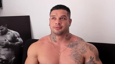 Snapshot of mathews_roses chatting on 17, 9, 2025 Marck Mathews online show from 17, 9, 2025