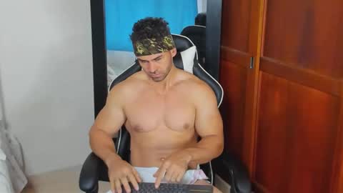 mathews_smith online show from 17, 9, 2025