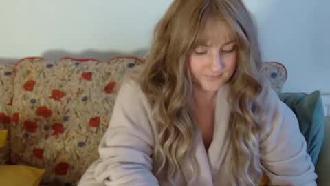 mathilde_solveig online show from 15, 12, 2024