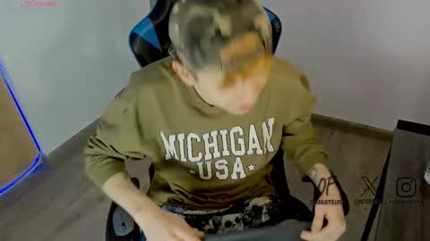 Alejandro Alex online show from 11, 2, 2026