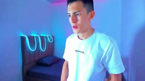 Snapshot of matiius18 chatting on 15, 6, 2026 Matias online show from 15, 6, 2026