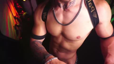 matius online show from 18, 4, 2026
