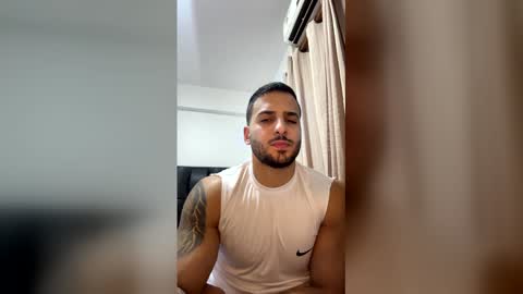 Snapshot of matt_broudy_ chatting on 1, 3, 2026 matt_broudy_ online show from 1, 3, 2026