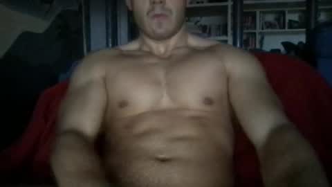 Snapshot of mattbull20 chatting on 18, 12, 2024 mattbull20 online show from 18, 12, 2024