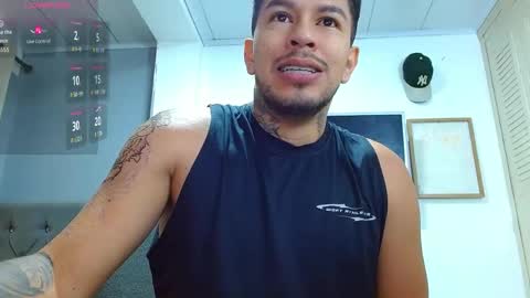 Snapshot of matteo_rreal chatting on 18, 5, 2026 MATTEO online show from 18, 5, 2026