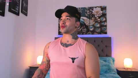 Matthew INDEPENDENT MODEL online show from 25, 6, 2026
