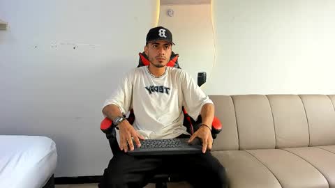 Matthew online show from 20, 12, 2025