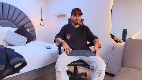 Matthew online show from 26, 2, 2026