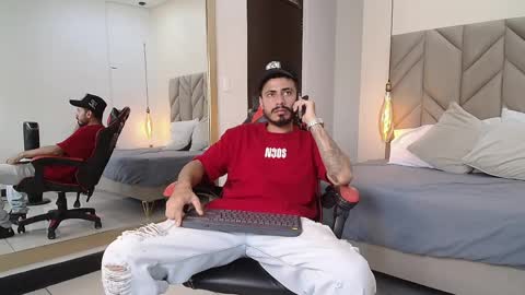 Matthew online show from 27, 5, 2026