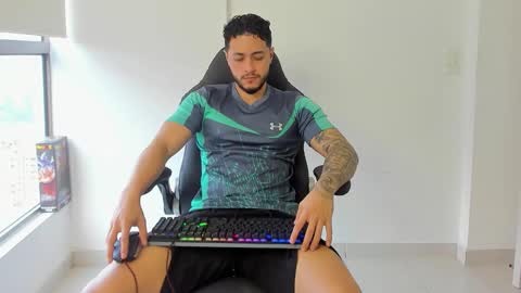 Snapshot of mattia_dupont chatting on 11, 2, 2026 Mattias online show from 11, 2, 2026