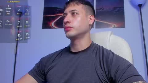 mattsaill_ online show from 11, 11, 2025