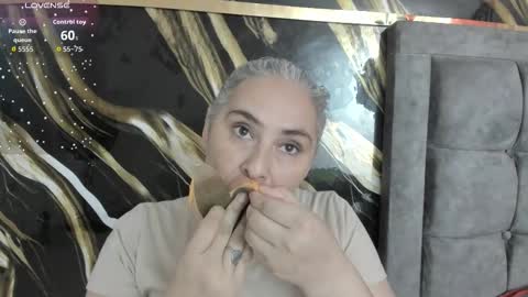 mature_gold online show from 22, 9, 2025