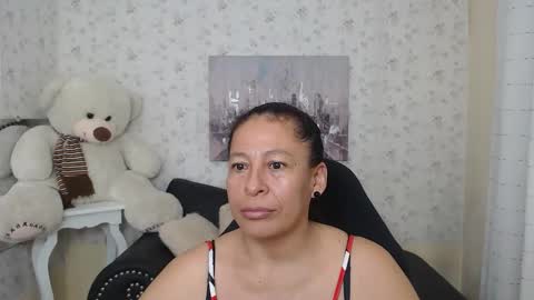 Snapshot of mature_martina_ chatting on 17, 4, 2026 Martina online show from 17, 4, 2026