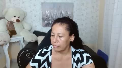 Snapshot of mature_martina_ chatting on 21, 4, 2026 Martina online show from 21, 4, 2026