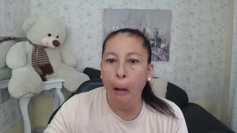 Snapshot of mature_martina_ chatting on 28, 4, 2026 Martina online show from 28, 4, 2026