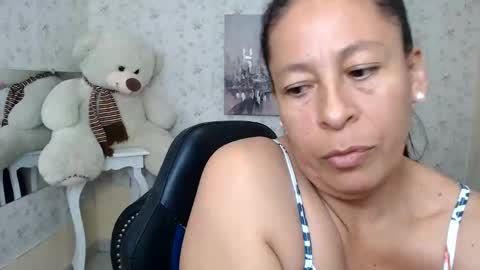 Snapshot of mature_martina_ chatting on 10, 5, 2026 Martina online show from 10, 5, 2026