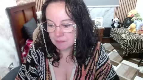 Snapshot of mature_wolf chatting on 21, 4, 2026 Sonia online show from 21, 4, 2026