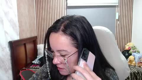 Snapshot of mature_wolf chatting on 2, 5, 2026 Sonia online show from 2, 5, 2026