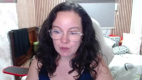 Snapshot of mature_wolf chatting on 18, 5, 2026 Sonia online show from 18, 5, 2026
