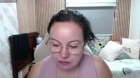 Snapshot of mature_wolf chatting on 20, 5, 2026 Sonia online show from 20, 5, 2026