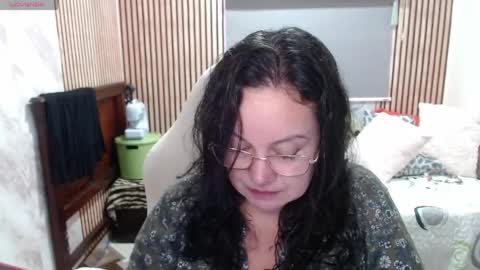 Snapshot of mature_wolf chatting on 21, 5, 2026 Sonia online show from 21, 5, 2026