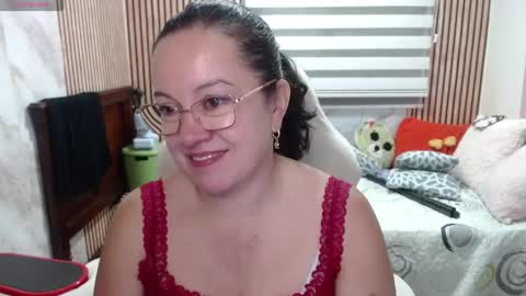 Snapshot of mature_wolf chatting on 23, 5, 2026 Sonia online show from 23, 5, 2026