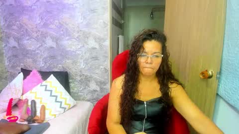 maturepure_ online show from 15, 2, 2026