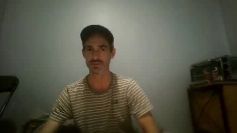 Snapshot of maubecaron1 chatting on 26, 9, 2025 ken34yee online show from 26, 9, 2025