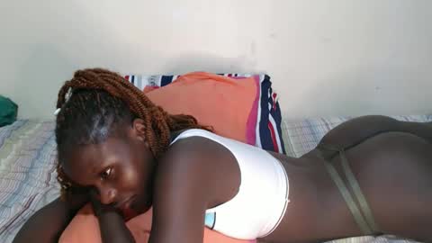 Snapshot of maui_001 chatting on 15, 4, 2026 moh online show from 15, 4, 2026