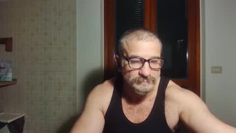 Snapshot of mauro1971 chatting on 7, 1, 2026 mauro1971 online show from 7, 1, 2026