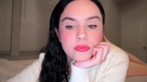 Snapshot of mauve_apple chatting on 4, 3, 2026 Apple online show from 4, 3, 2026