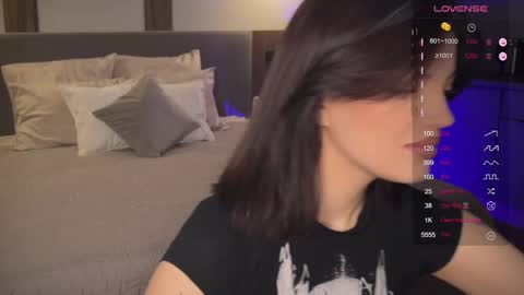 Mavis online show from 24, 9, 2025