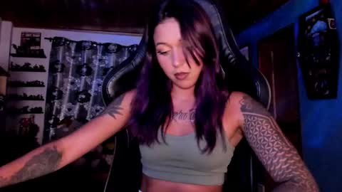 Hilary online show from 9, 10, 2025