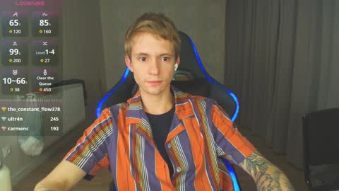 Max Gen with tats 24years  And Ethan without tats 20 years online show from 17, 12, 2024