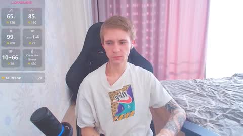 Max Gen with tats 24years  And Ethan without tats 20 years online show from 21, 1, 2025